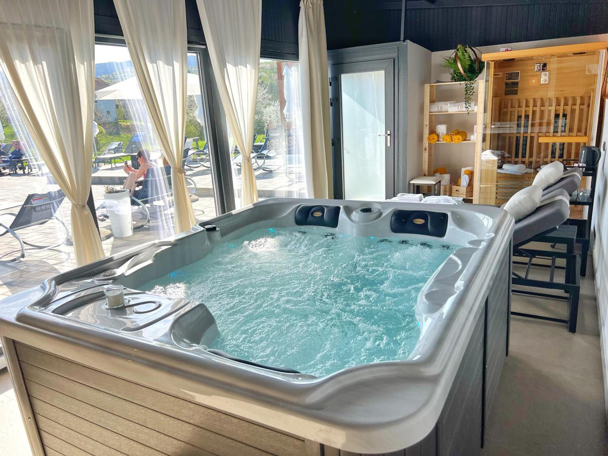 16 Lakes Guesthouse グラボヴァツ エクステリア 写真