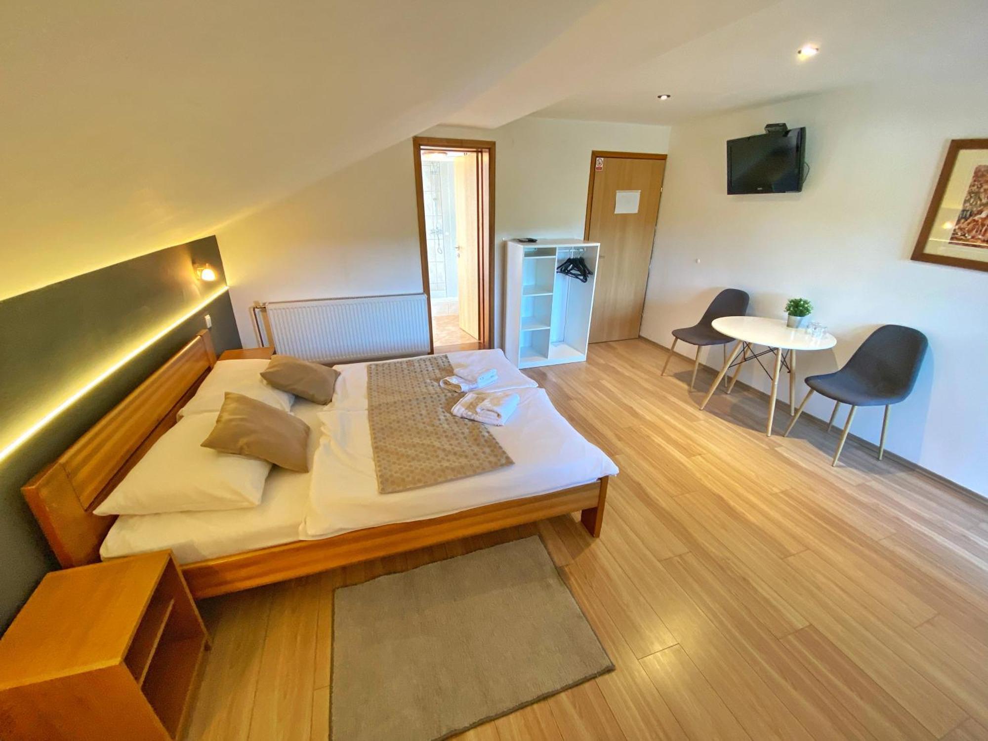 16 Lakes Guesthouse グラボヴァツ エクステリア 写真